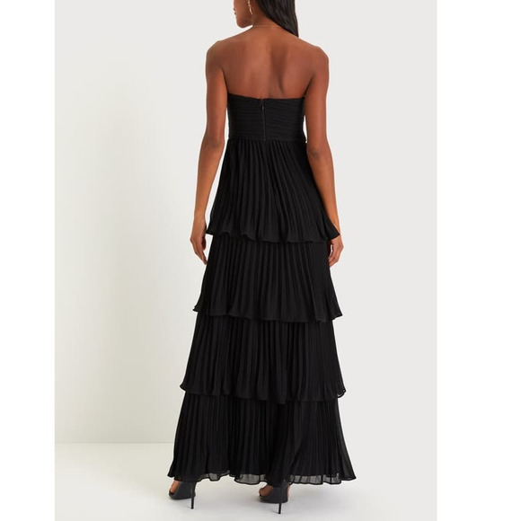 Lulu’s Seriously Sensational Dress - Picture 2 of 9